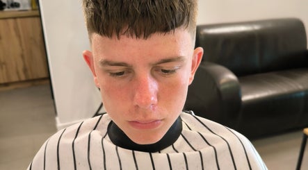 BRODATY BARBERSHOP