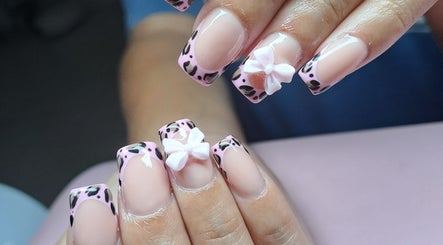 Omy Beauty268 image 3