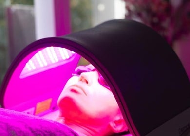 Relaxing LED facial therapy at SlowSkin Facials, London, England, GB for glowing skin.