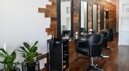 Zina Hair Studio