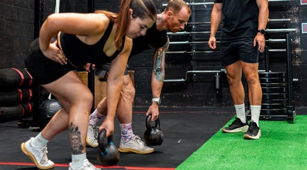 Personal training session at Jnemzcoaching, Wellington, England, GB with kettlebells.