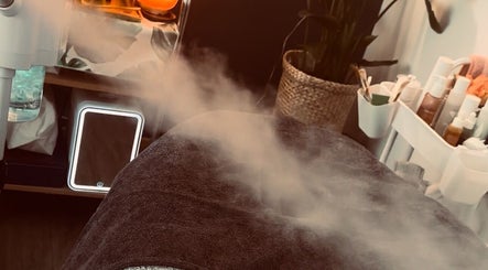 Relaxing spa treatment room with warm mist at Serene Glow by Charlotte Aimée, Bristol, England, GB.