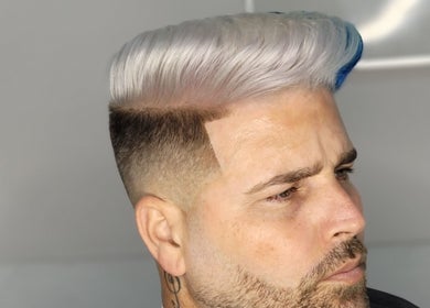 Corte de cabello moderno en D KING SALÓN, La Habana, La Habana, CU. Estilo único y profesional.