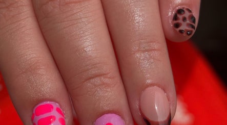 Image de Bloom Beauty Nails 3
