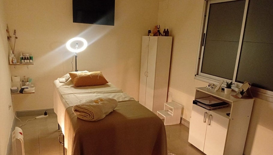 Habitación acogedora en Amaia Estética Profesional, Mendoza, Mendoza, AR, lista para tratamientos relajantes.