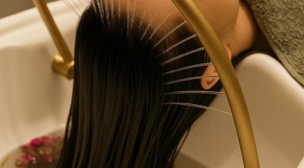 Relaxing hair treatment at Ecosy Head Spa, Castle Hill, New South Wales, AU showcasing serene spa experience.
