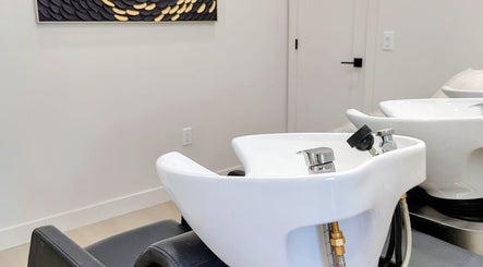 Modern wash station at Hairworks Salon Windsor, Lasalle, Ontario, CA. Luxurious and inviting setting.