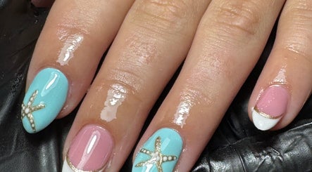 Shauna Battisti Nails & Beauty, bild 2