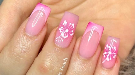 Maddie’s Magic Touch | Nails