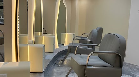 Modern salon chairs and mirrors at He Veux Hairstudio HAIR | NAIL | LASH, Wilayah Persekutuan, Wilayah Persekutuan, MY.