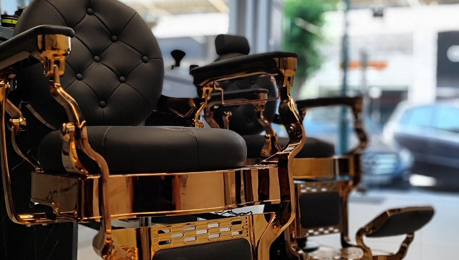 King's Throne Barbershop Kavala obrázek 1