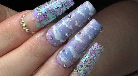 Phoenix Nail Artistry image 3