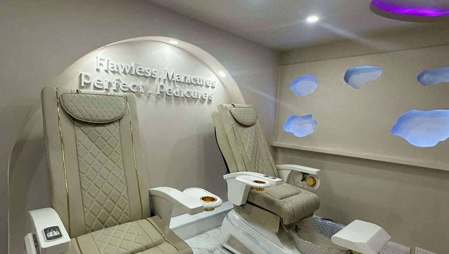 Posh Nails Lurgan image 1