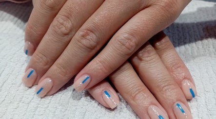 Hello Sunshine Beauty and Nails, bilde 3