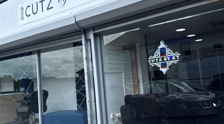 Cutz by kt