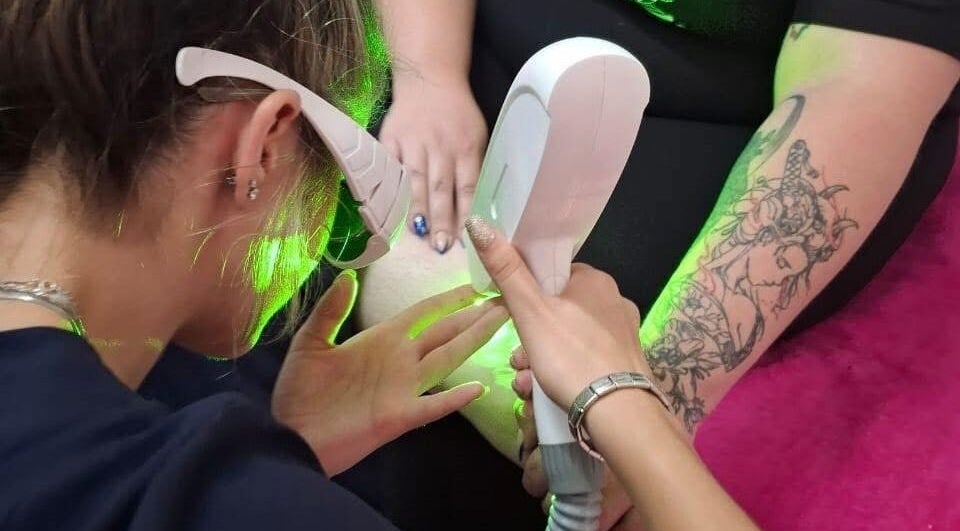 Laser hair removal session at Glamour Aesthetix, Boksburg, Gauteng, ZA showcasing precision and care.