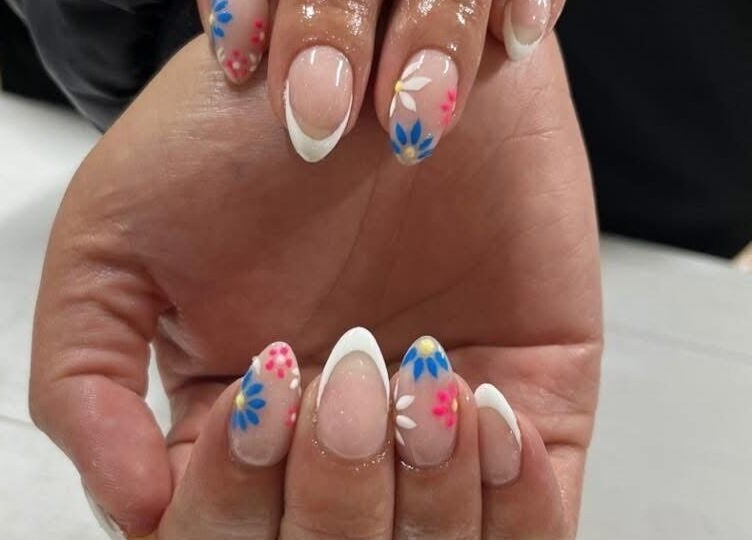 Beautiful floral nail art manicure at Glamour Aesthetix, Boksburg, Gauteng, ZA.