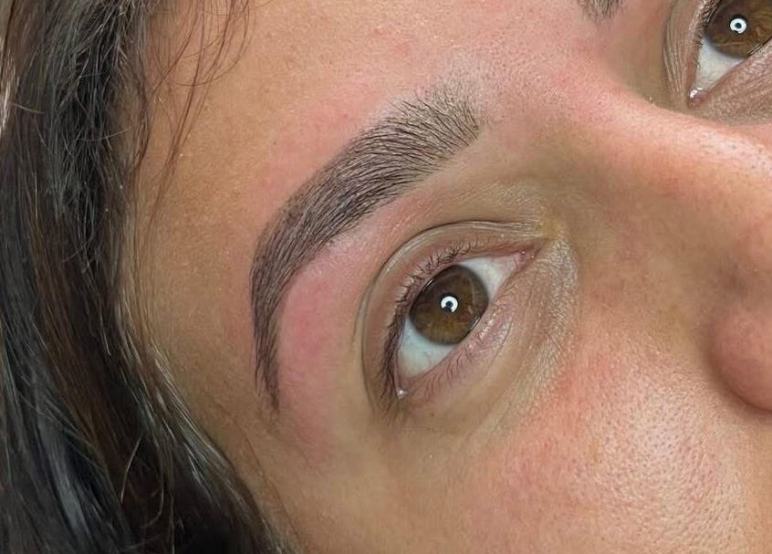 Close-up of freshly styled eyebrows at Glamour Aesthetix, Boksburg, Gauteng, ZA showcasing expert craftsmanship.