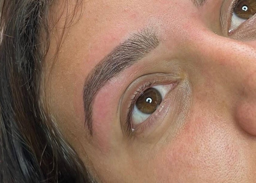 Close-up of freshly styled eyebrows at Glamour Aesthetix, Boksburg, Gauteng, ZA showcasing expert craftsmanship.