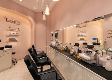 Chic interior of Exquisite Brows Eastgardens, New South Wales, AU, featuring stylish workstations and modern decor.
