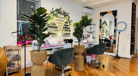 Iri's Beauty Salon, bilde 3