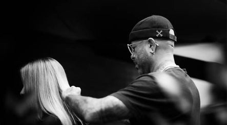 Image de Cuts by Luke 3