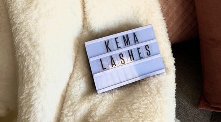 Kema Lashesの画像：2