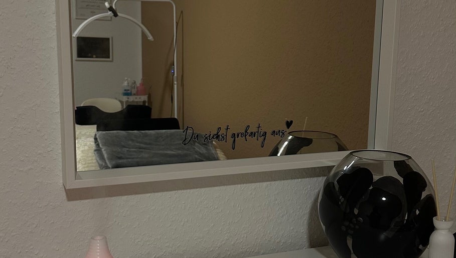 ginasbeautyhaven image 1