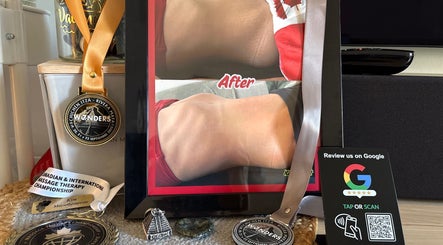 Récompenses chez Kim Brunet Choisir Le Bonheur à Mirabel, Quebec, CA pour les soins de beauté avérés efficaces.