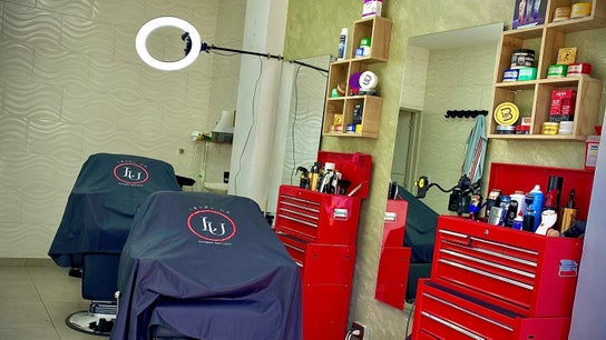 Level up barber studio