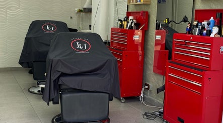 Level up barber studio image 3