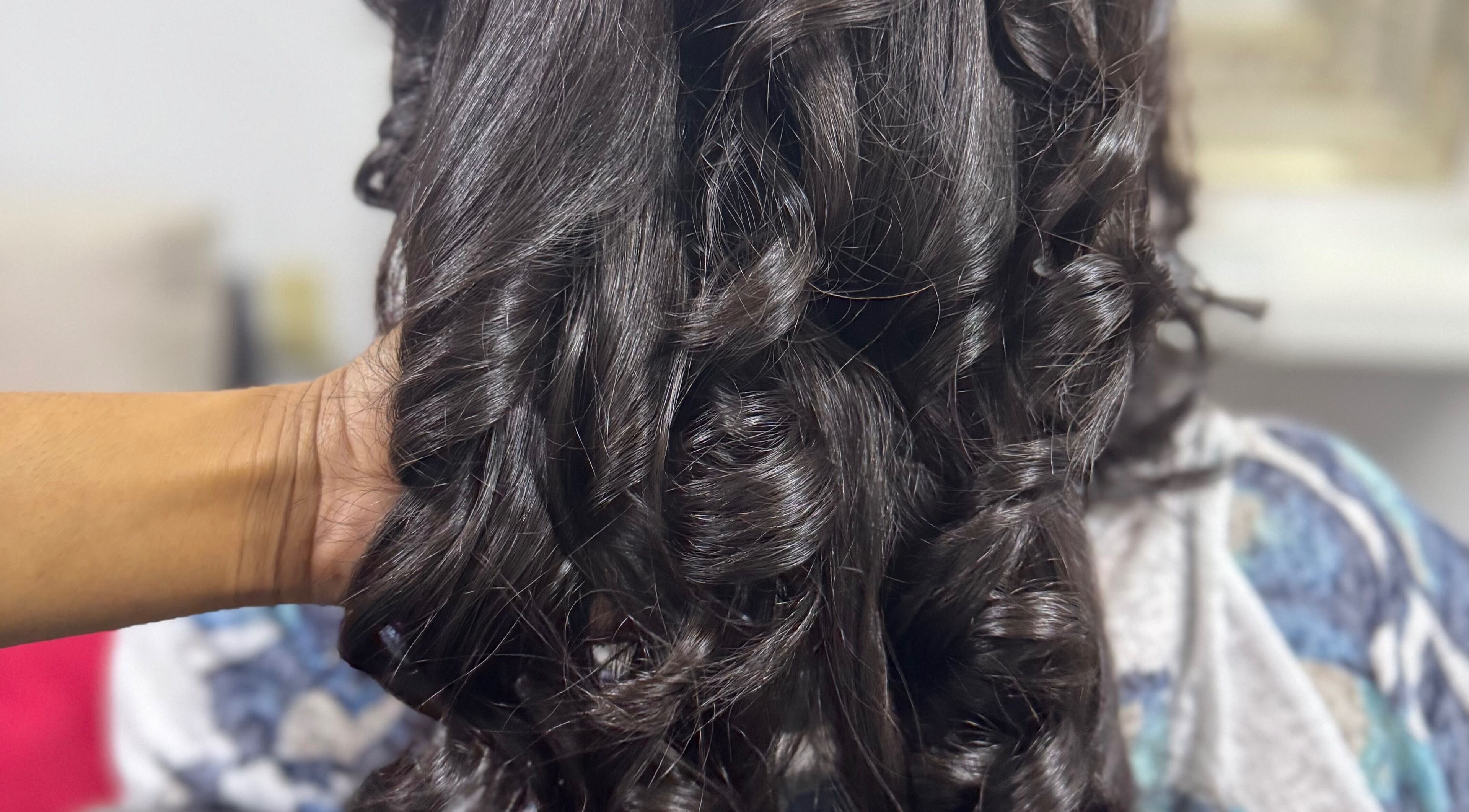Close-up of styled curls at Nova Beauty Lab, Paramaribo, Paramaribo, SR.