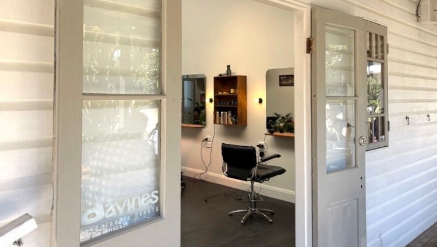 Inviting entrance to NU WAVU STUDIO, a chic salon in Bangalow, New South Wales, AU.