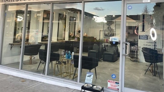 TE Luxx Hair Studio