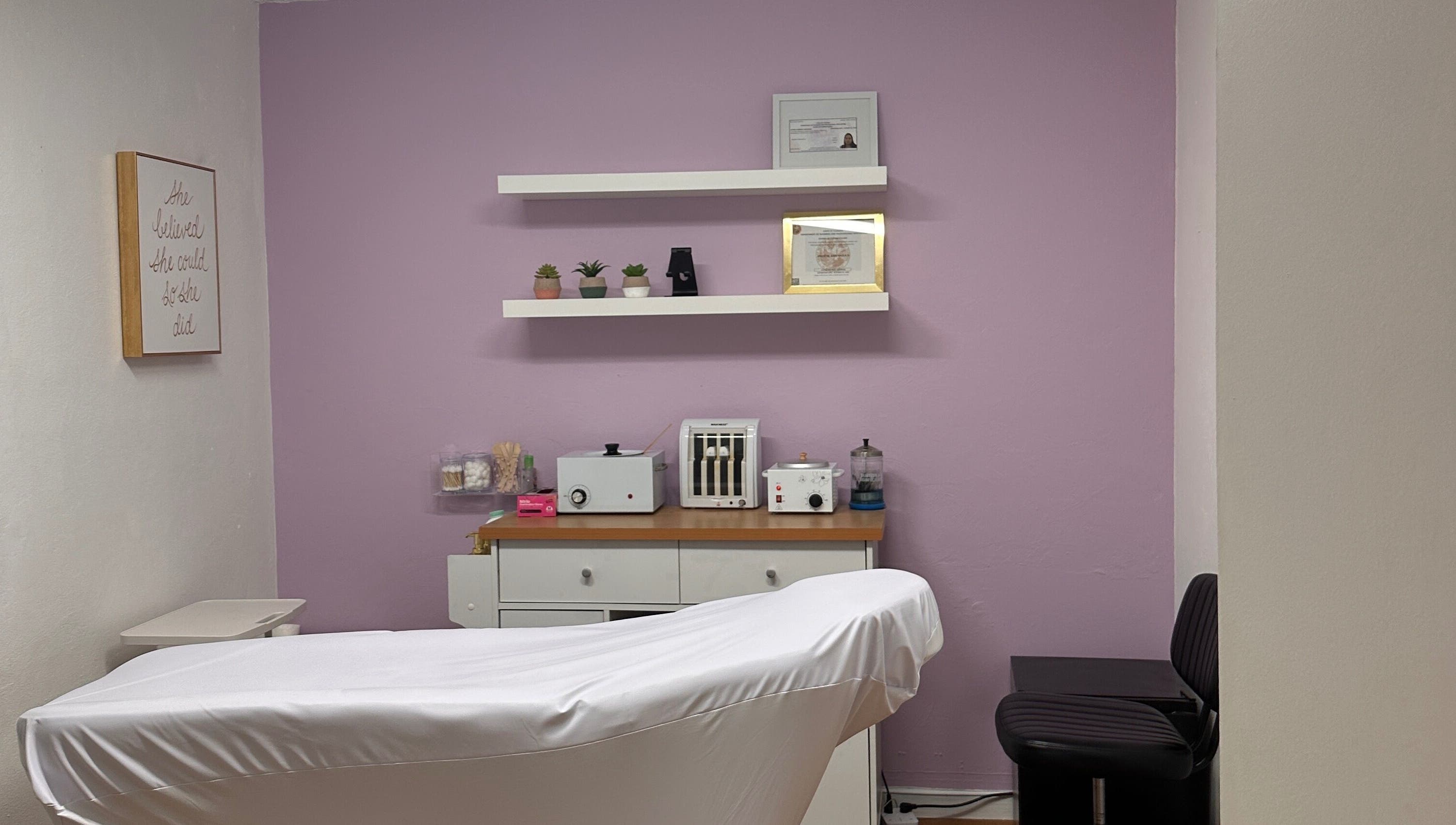 Peaceful waxing room at Waxing by Ana Spadeto in Pompano Beach, Florida, US, featuring a gentle ambiance.
