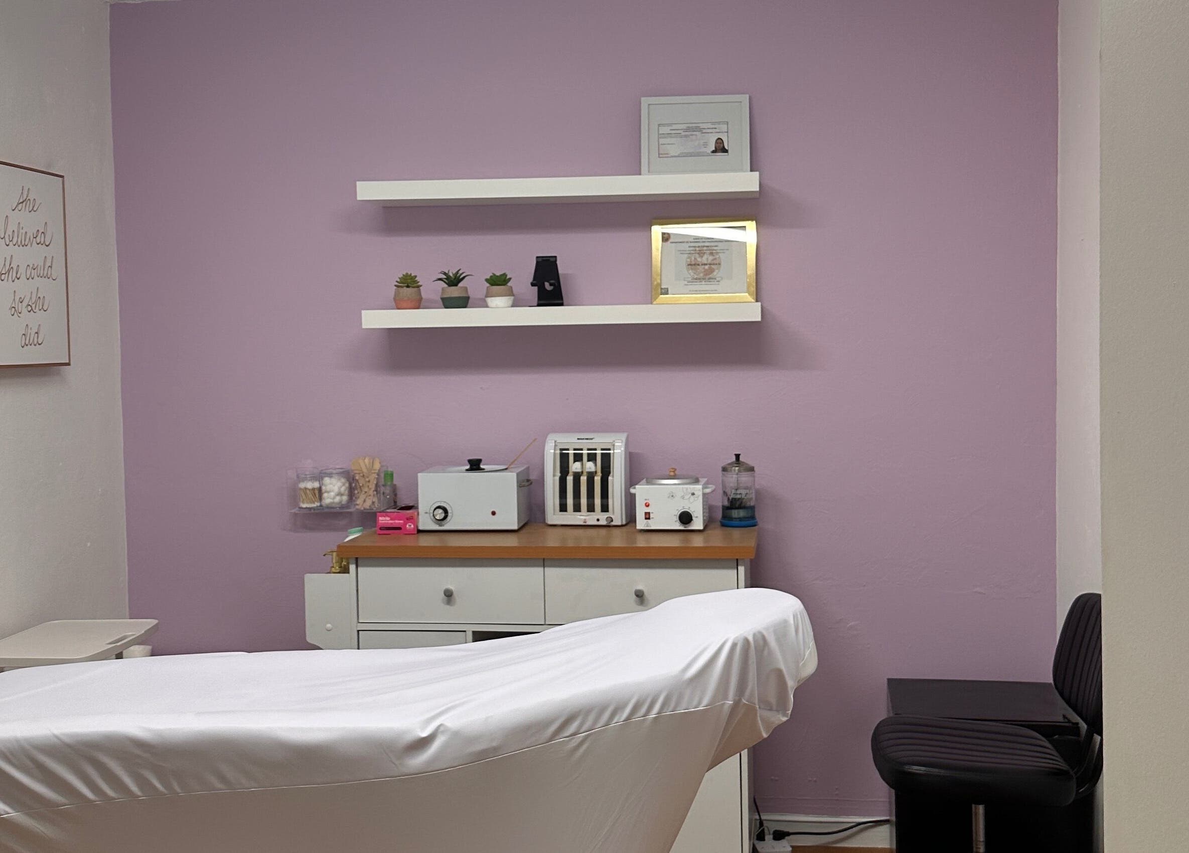 Peaceful waxing room at Waxing by Ana Spadeto in Pompano Beach, Florida, US, featuring a gentle ambiance.