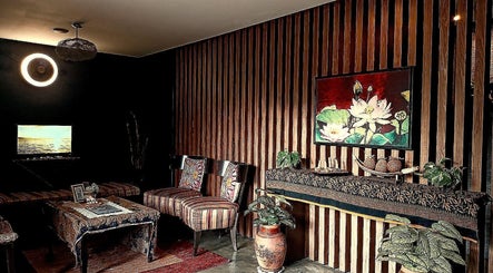 Relaxing interior at Yoyoy Kamphora Spa @ Thistle Port Dickson Resort, Port Dickson, Negeri Sembilan, MY.