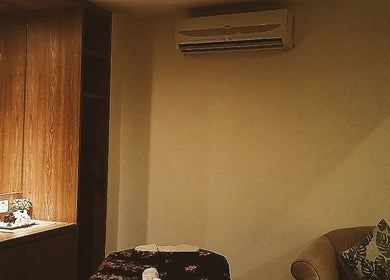 Cozy massage room at Yoyoy Kamphora Spa @ Thistle Port Dickson Resort, Port Dickson, Negeri Sembilan, MY.