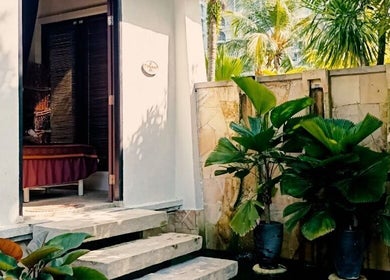 Relaxing outdoor view at Yoyoy Kamphora Spa, Port Dickson, Negeri Sembilan, MY with lush greenery.