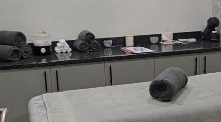 Activate Massage image 3