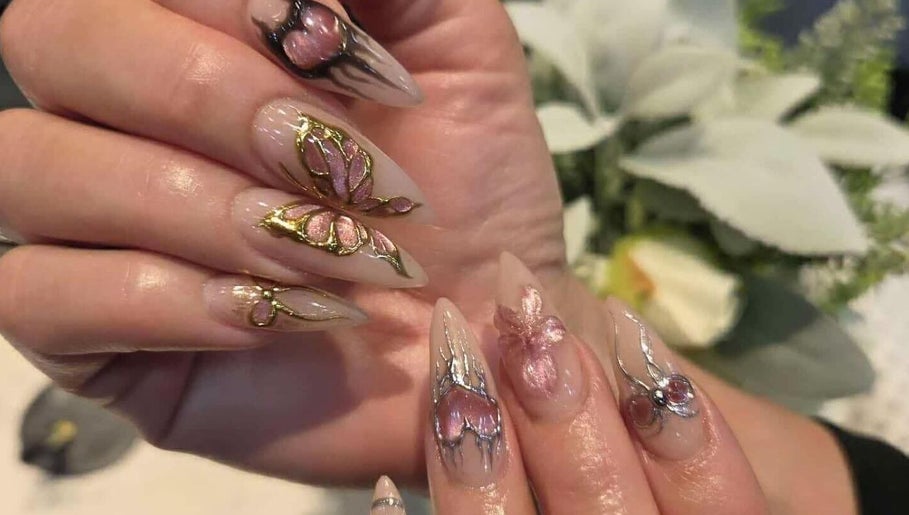 Elegant floral nail art at Divine Nails Studio, WA, Western Australia, AU.