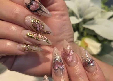 Elegant floral nail art at Divine Nails Studio, WA, Western Australia, AU.