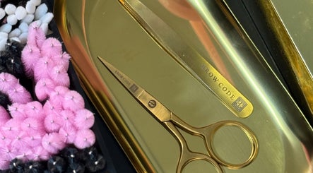 Brow Essence imej 2