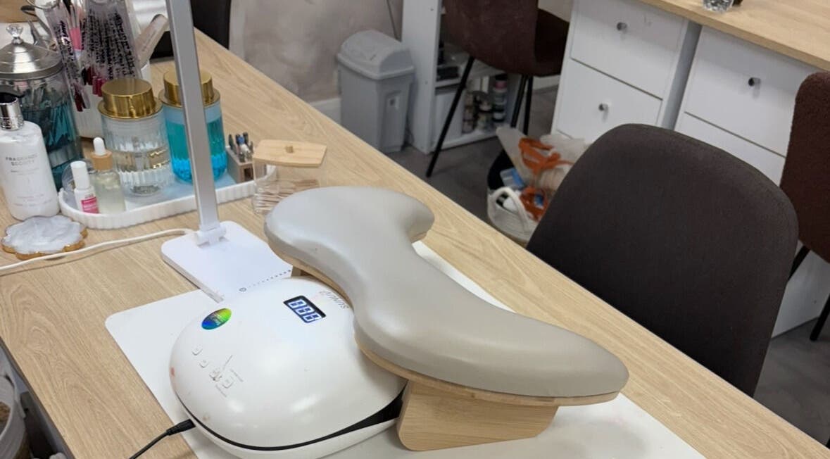 LuxeLocksBySeren in Connah's Quay, Wales, GB showcases a chic, organized mani-pedi station with beauty essentials.