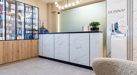 Elegantna recepcija u Donna2 Skincare & More, Zagreb, Grad Zagreb, HR s modernim elementima.
