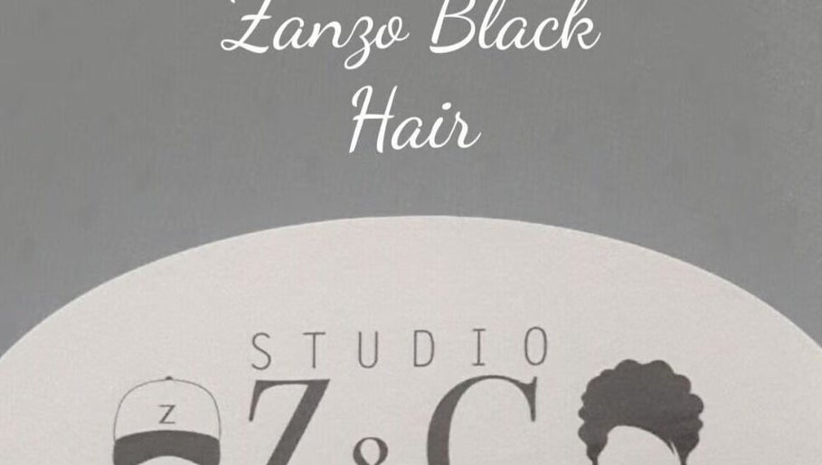 Logotipo estilizado do Studio Z&G Salão De Beleza E Barbearia em São Paulo, São Paulo, BR.
