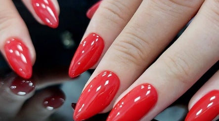 Nails 4 You Μοσχατο