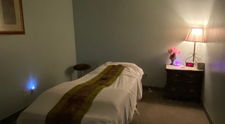 Gambar LV Thai Massage & Spa 3