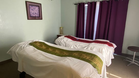 LV Thai Massage & Spa