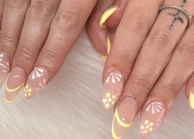 Spring floral nail art at I Nailed It, By Sarah in Rangiora 7691, Canterbury Region, NZ.